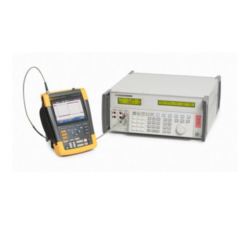 Калибратор для нескольких приборов Fluke 5502A/3 240 Калибратор для нескольких приборов Fluke 5502A/3 240